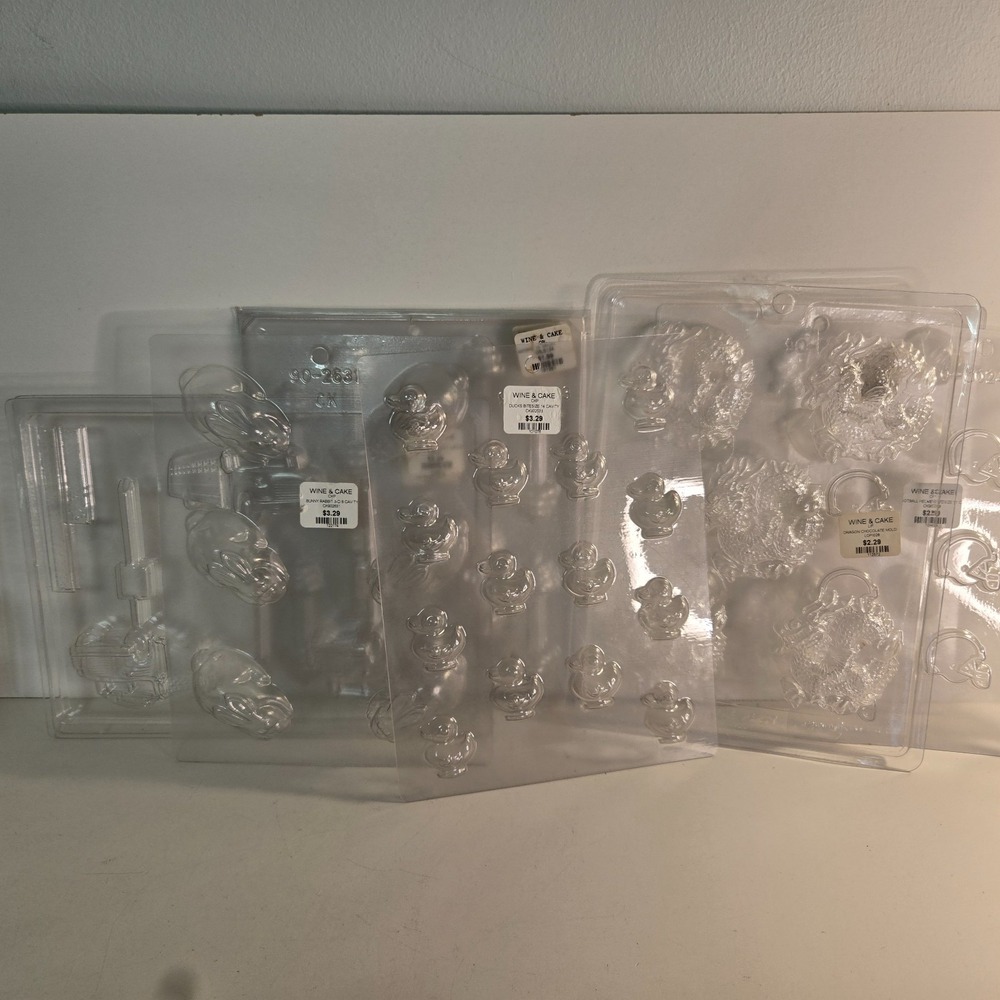 9-piece Clear Plastic Candy Molds Football Helmet Easter Dragon Toy Trucks NEW